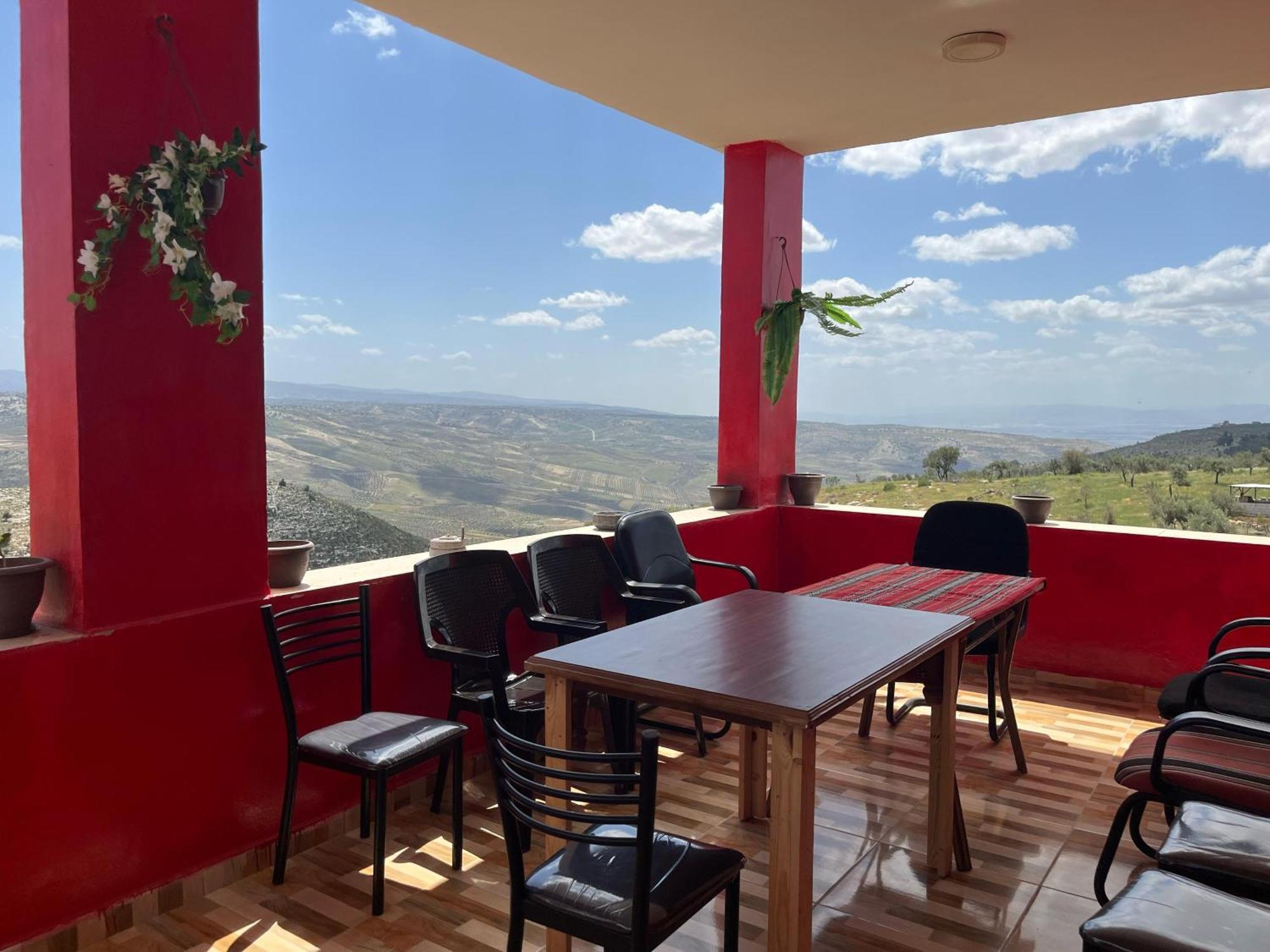 Apartmán Al-Bustan House& Umm Qais Umm Qays Exteriér fotografie